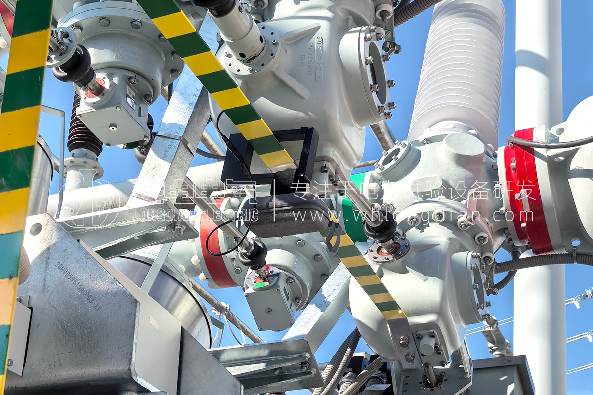 告別繁瑣收放線！武漢龍電電氣新一代無線雙端接地高壓開關綜合特性測試儀革新上市